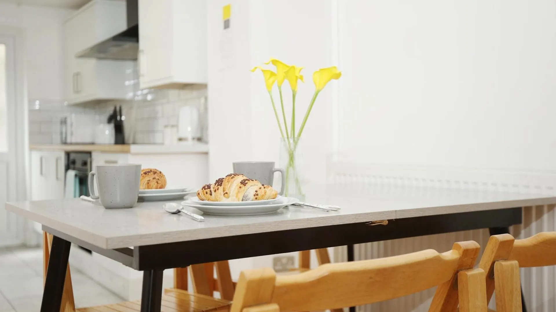 Apartment Kerry Croy - Lovely House, Fantastic Location With Free Parking, Perfect For Contractors And Workers Cardiff